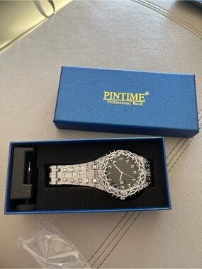Men's Silver Crystal Watch with Black Dial